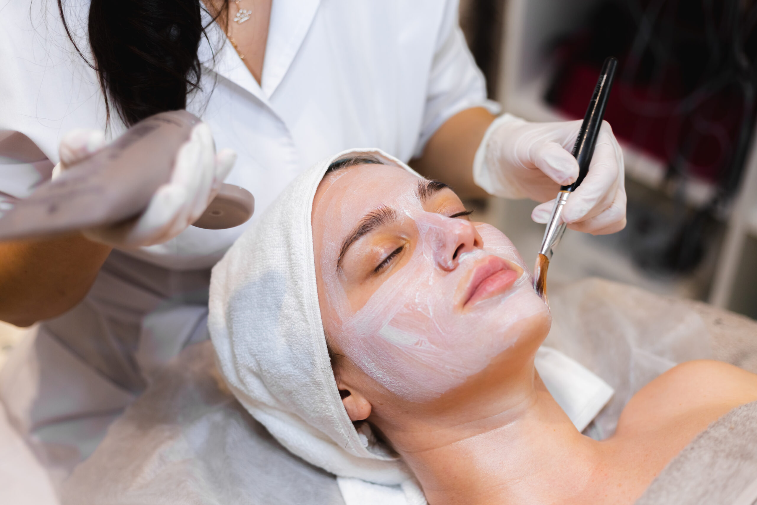 Trending skincare treatments & beauty trends